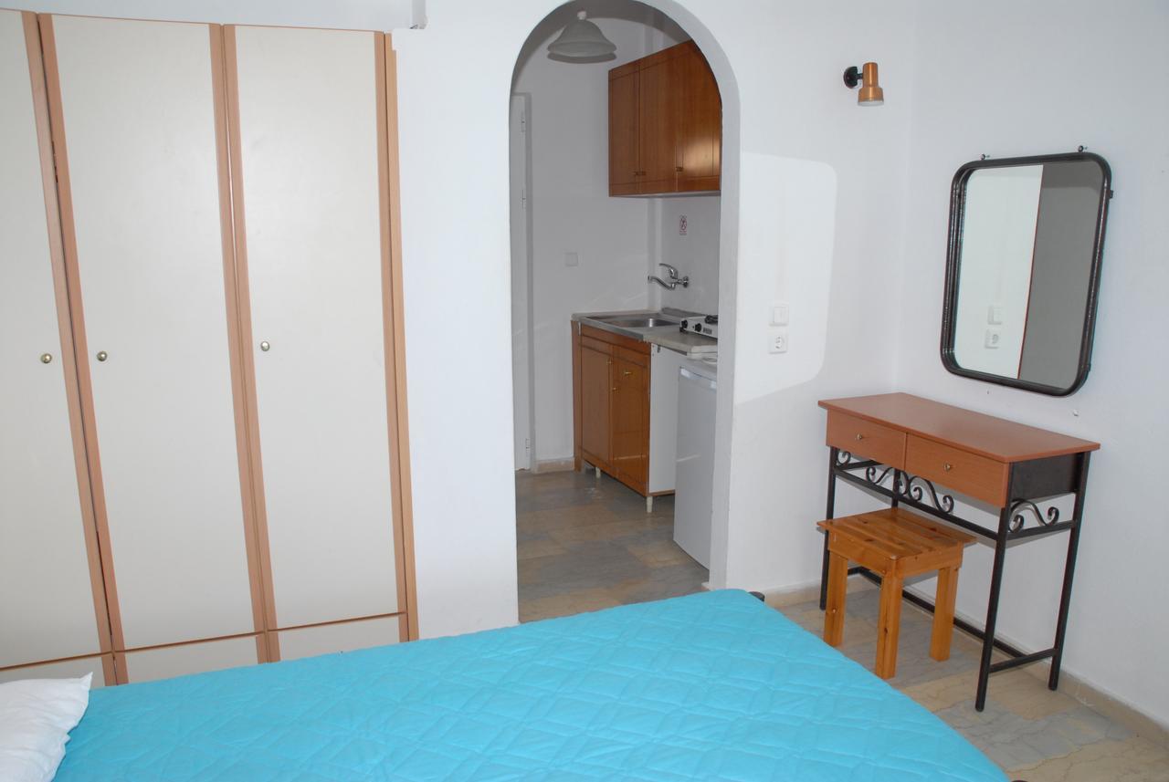 Apollo Otel Kávos Dış mekan fotoğraf