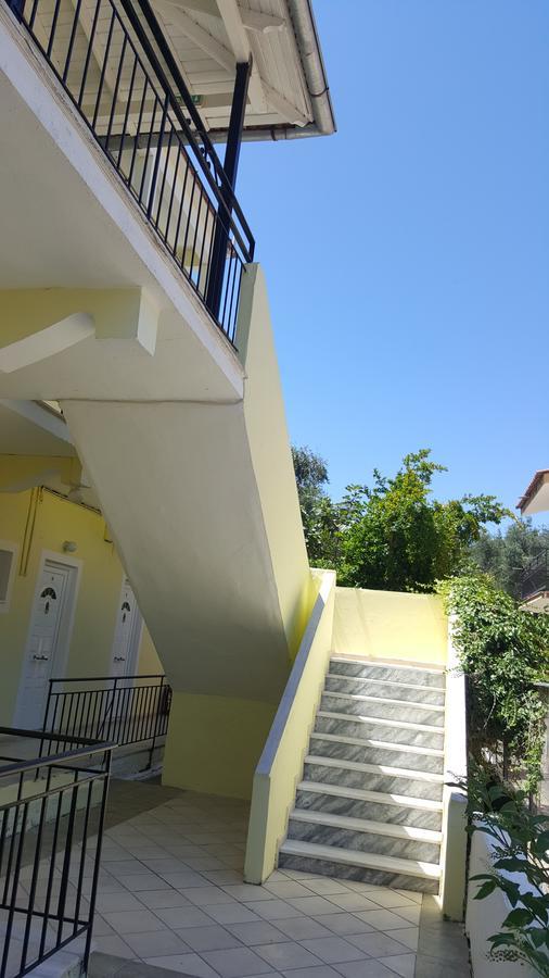 Apollo Otel Kávos Dış mekan fotoğraf