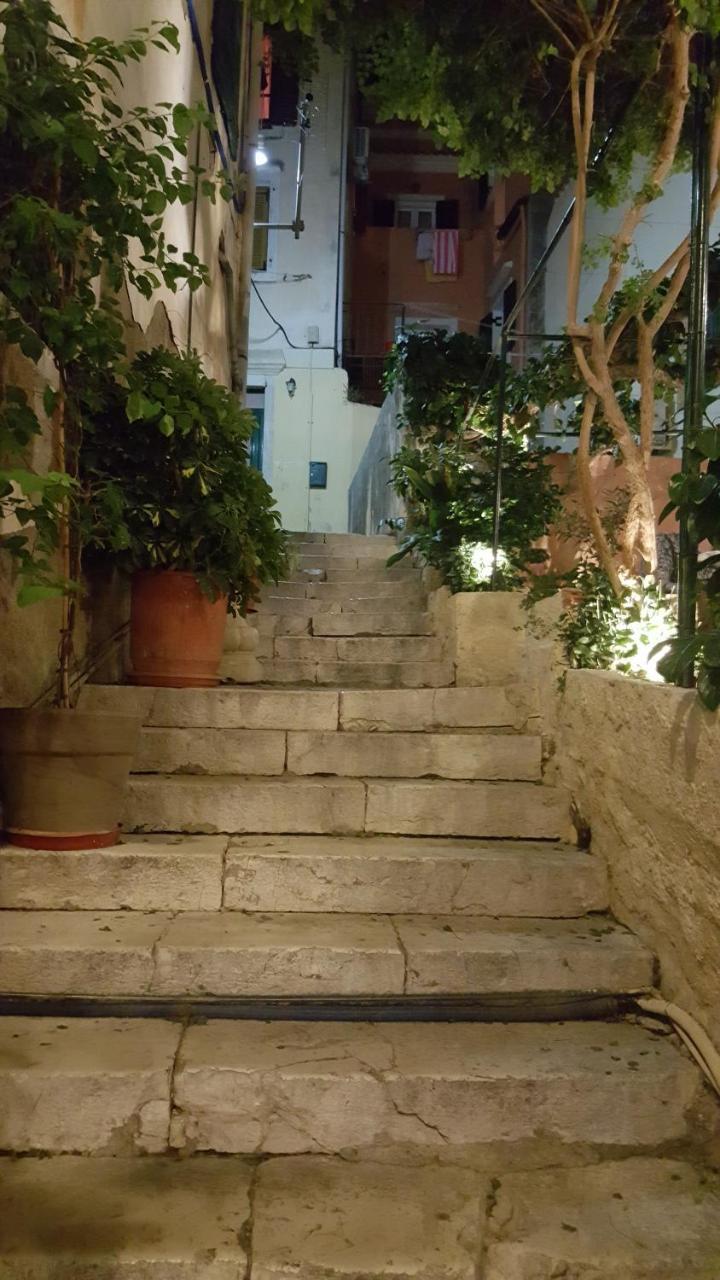 Apollo Otel Kávos Dış mekan fotoğraf